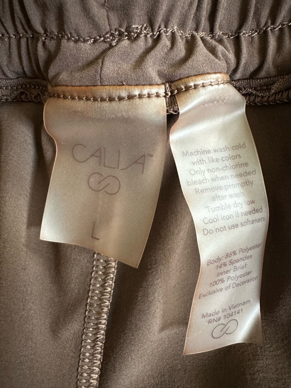 CALIA by Carrie Underwood Women's Athletic Shorts. - Picture 3 of 3